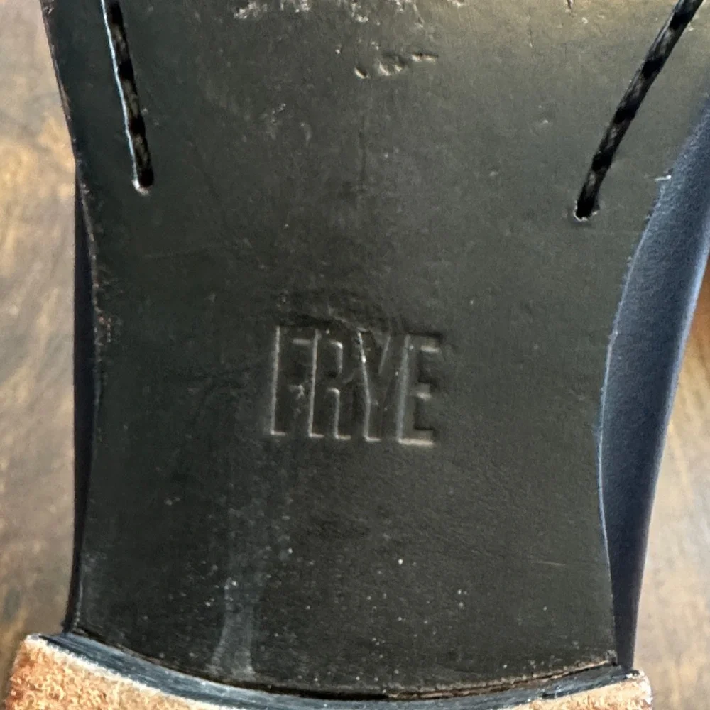 Frye - Women’s Black Leather Boots - Size 8.5